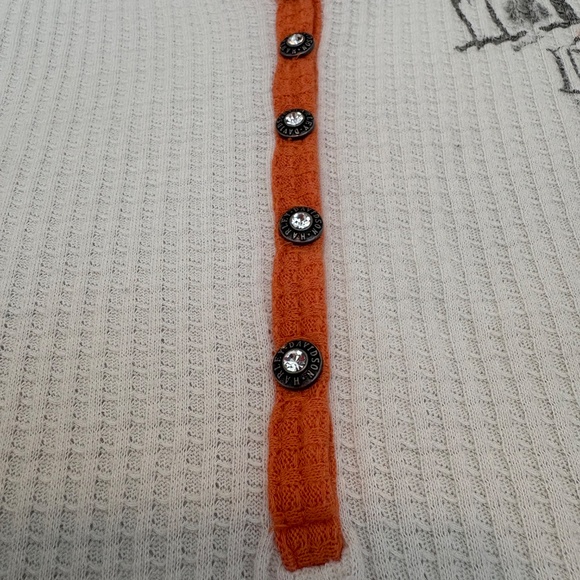 Harley-Davidson Waffle Bling Button Raw Hem V-neck - Picture 9 of 11